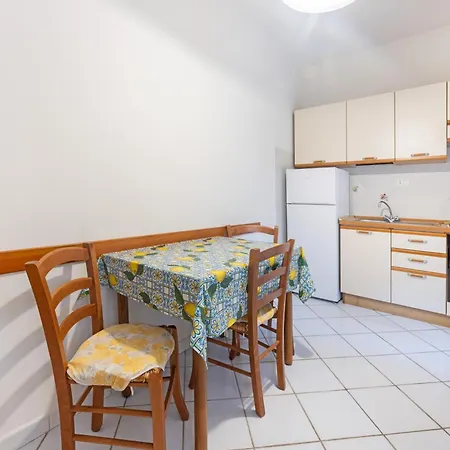 Casa Dei Fiori - Goelba *