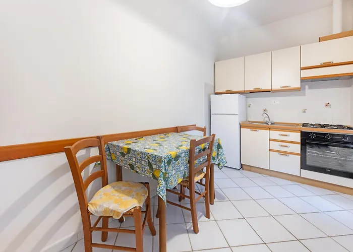 Casa Dei Fiori - Goelba *